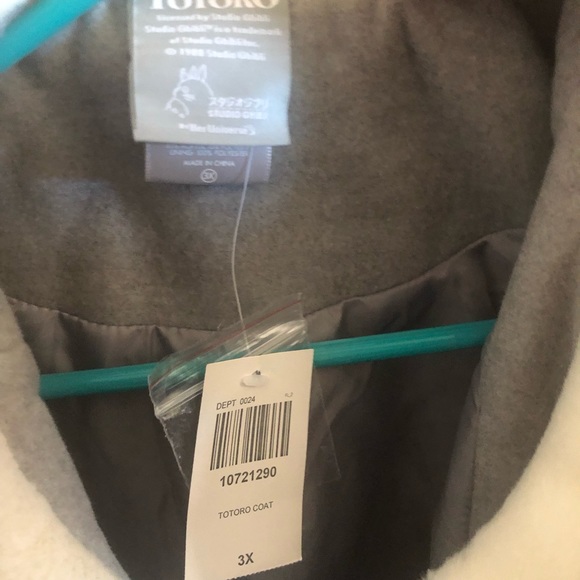 Rare Totoro Coat with Peter Pan collar. Junior 3X. - Picture 5 of 5